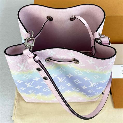 louis vuitton bag pastel